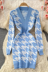 Robe crayon élégante en tricot extensible à col en V et à treillis